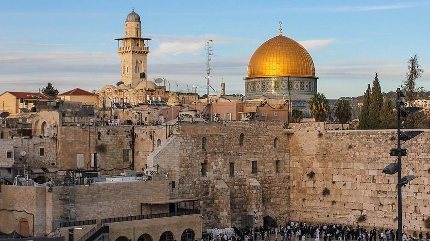 Holy Land: The Rise of Three Faiths By National Geographic, adapted by Newsela staff on 09.26.
