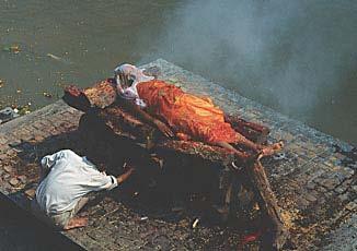 Hindu Burial Ceremonies Cremation People who are being cremated are washed in water drawn from Ganges river.