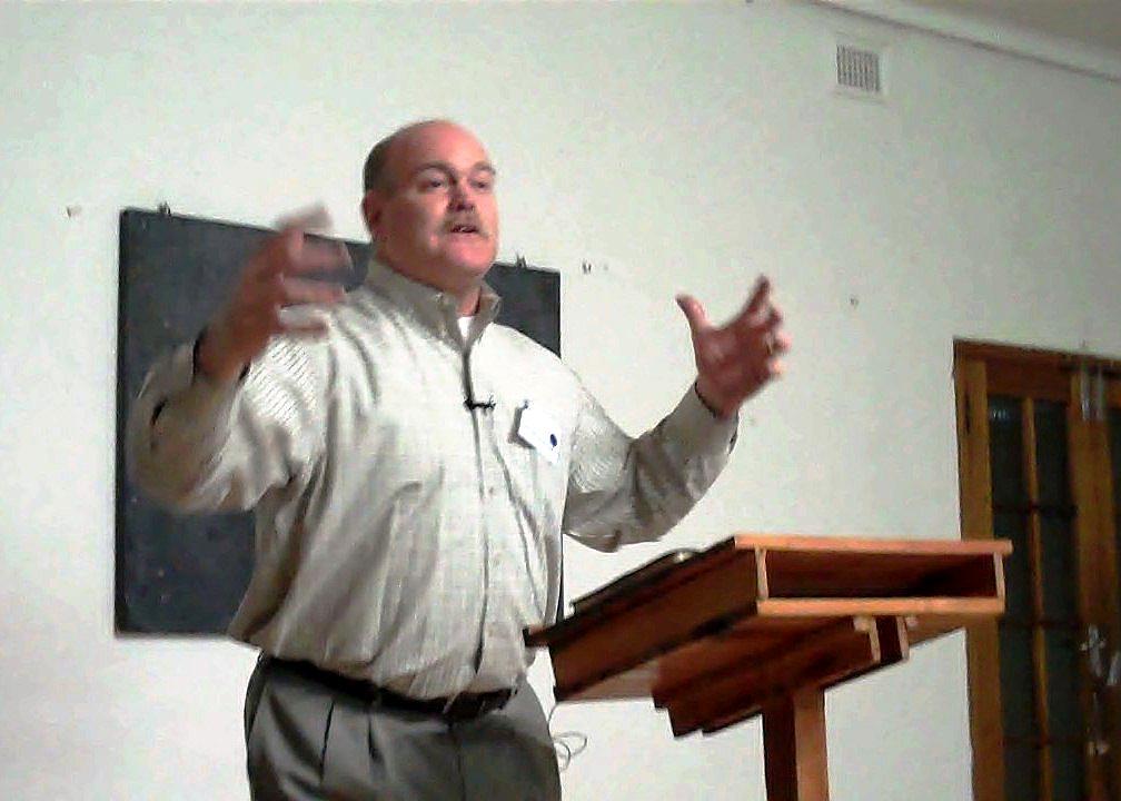 Jeff Moorehead preaching
