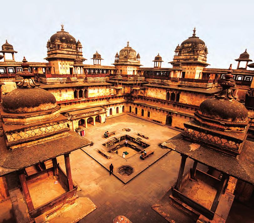 INDIA MEDIEVAL CITY ORCHHA Jehangir Mahal: Built in the 17th century to commemorate the visit of Emperor Jehangir to Orchha.