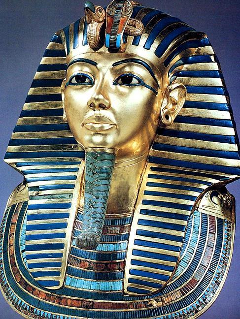 Death mask of Tutankhamen, from the innermost coffin in his tomb (Thebes), c.