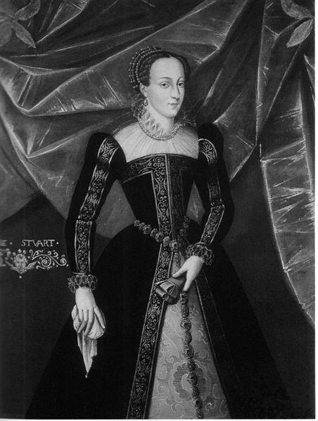 Challengers to Elizabeth Roman Catholics also rejected her rule 1569 The Duke of Norfolk led an unsuccessful plot against her in an