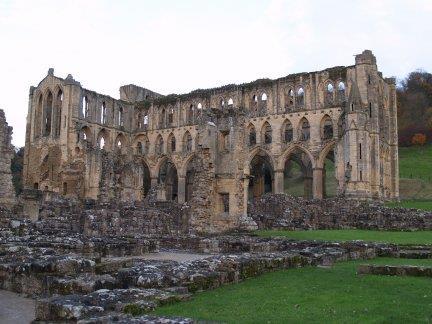 Dissolution of the Monasteries Henry began closing monasteries in 1536 By 1540, 563 had been