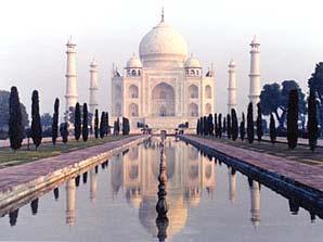 THE MUGHAL EMPIRE (1526-1837) Under Jahan s rule, Mughal artistic and architectural achievements reached a high point. Jahan built palaces, fortresses, and mosques to glorify his reign.
