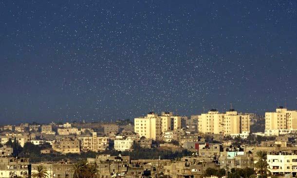 Israeli leaflet drop on Gaza More info Israel has done its utmost to avoid civilian casualties in Gaza: It aborted missions when civilians were spotted in target areas; It scattered nearly a million