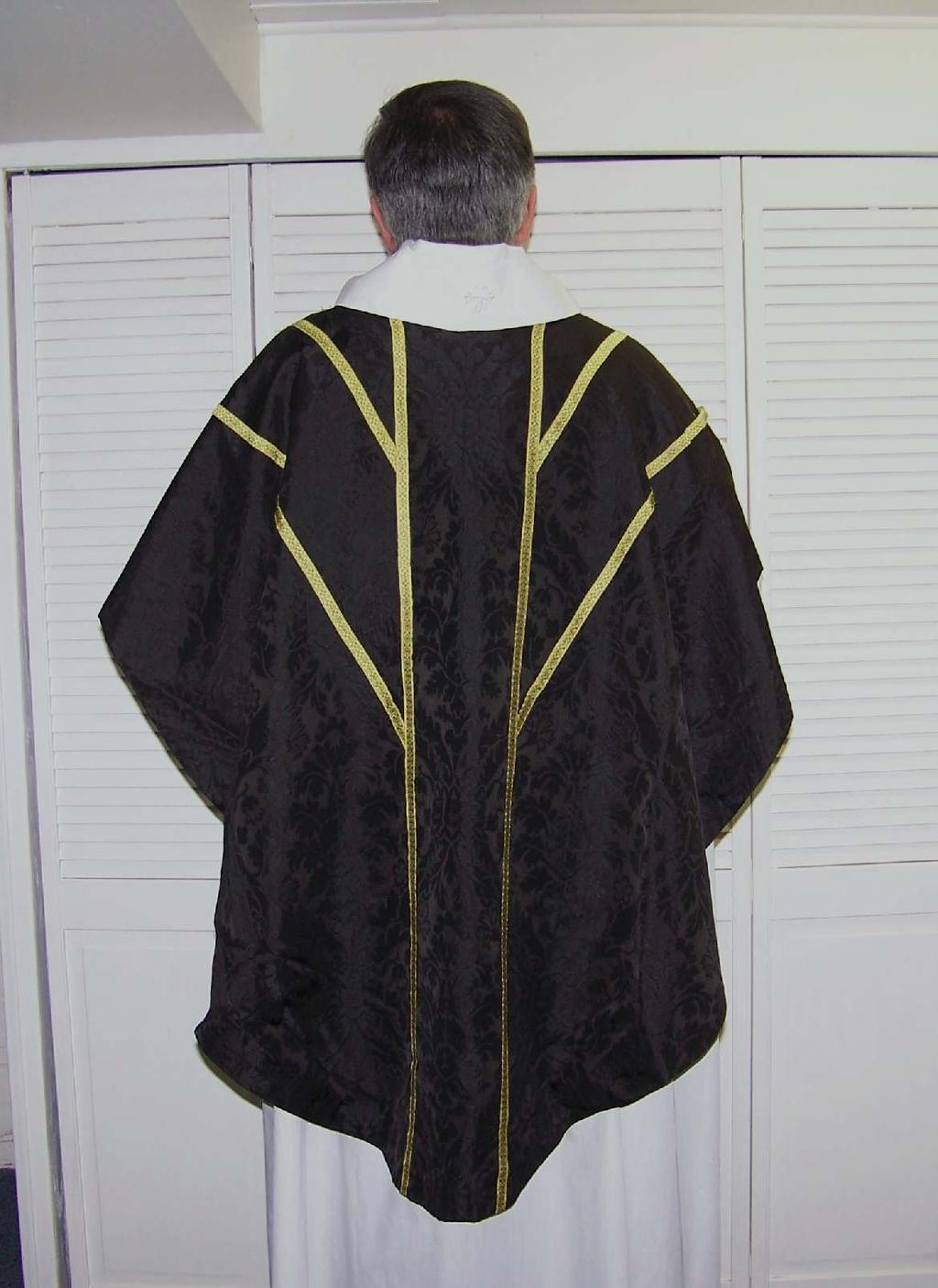 We also use purple for hearing confessions and for times of blessing (such as e blessing of candles at Presentation, e blessing of ashes on Ash Wednesday,