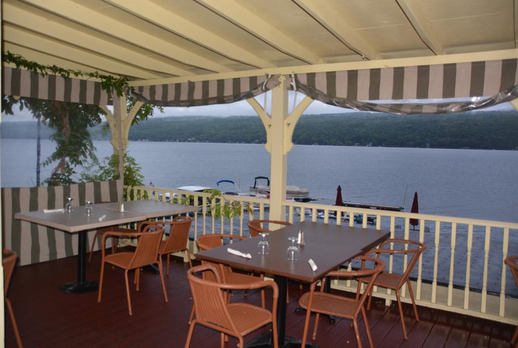 If we head through Hammondsport, and up the Western side of Keuka Lake, you will find Snug Harbor. This also has a lot of memories for our wrightside family.