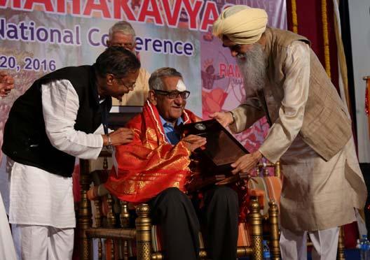 Sri. Ramakanth Rath of Bhubaneshwar being felicitated by Sri. Pathi Sridhara and Sri.