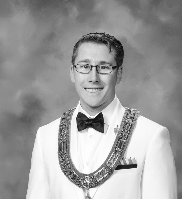 LEVEL S STRENGTH FROM THE WEST SENIOR WARDEN: BRO ANDREW J. HOLEMAN I want to wish everyone a Very Merry Christmas, Happy New Year, and Mele Kalikimaka. Much has occurred during my absence.
