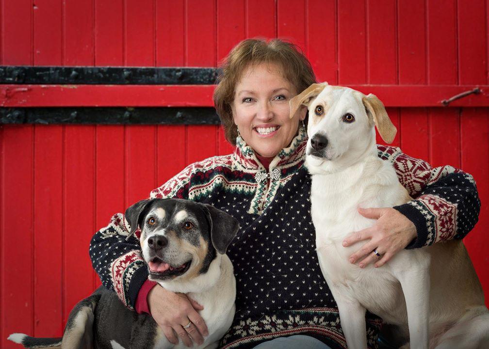 Author: Risë VanFleet, PhD, RPT-S, CDBC (licensed psychologist, registered play therapist/supervisor, certified dog behavior consultant) The International Institute for Animal Assisted Play Therapy