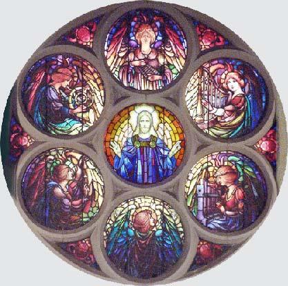 When World War I was over it was decided to install the Rose Window as a war memorial. This window was completed in 1921.