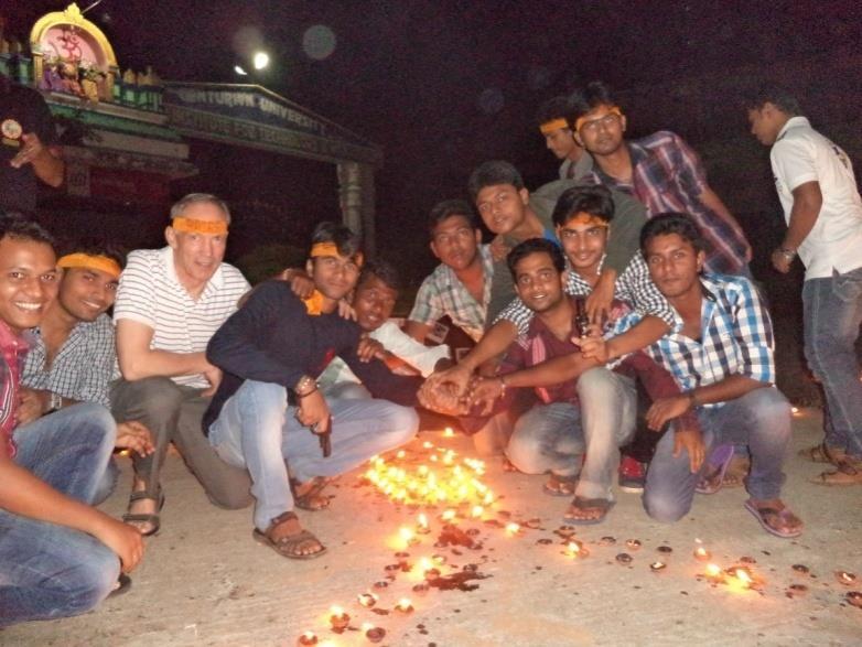 Students have enlightened 1008 Diyas on this occasion with an aesthetic pattern