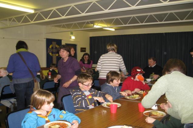 Lunch Bunch is a Thursday lunch gathering during term time for carers with 0-5 years age children and includes bible stories and activities.