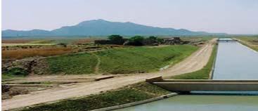 inter-river link canals and 43 independent irrigation canals with the total length of the main canals is 58,500 km.
