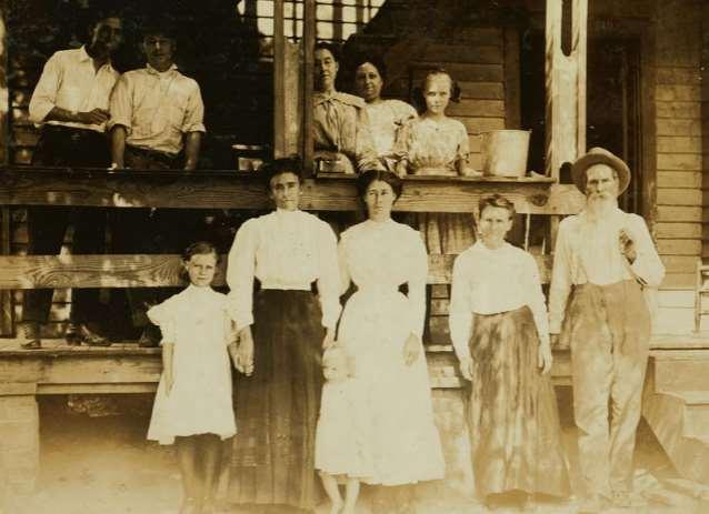 Family of B. F. Clark, 219 N. 4th Street. This family has worked in 8 different mill villages in the past five years. Clark was a prosperous farmer, before that, but his farm ran down.