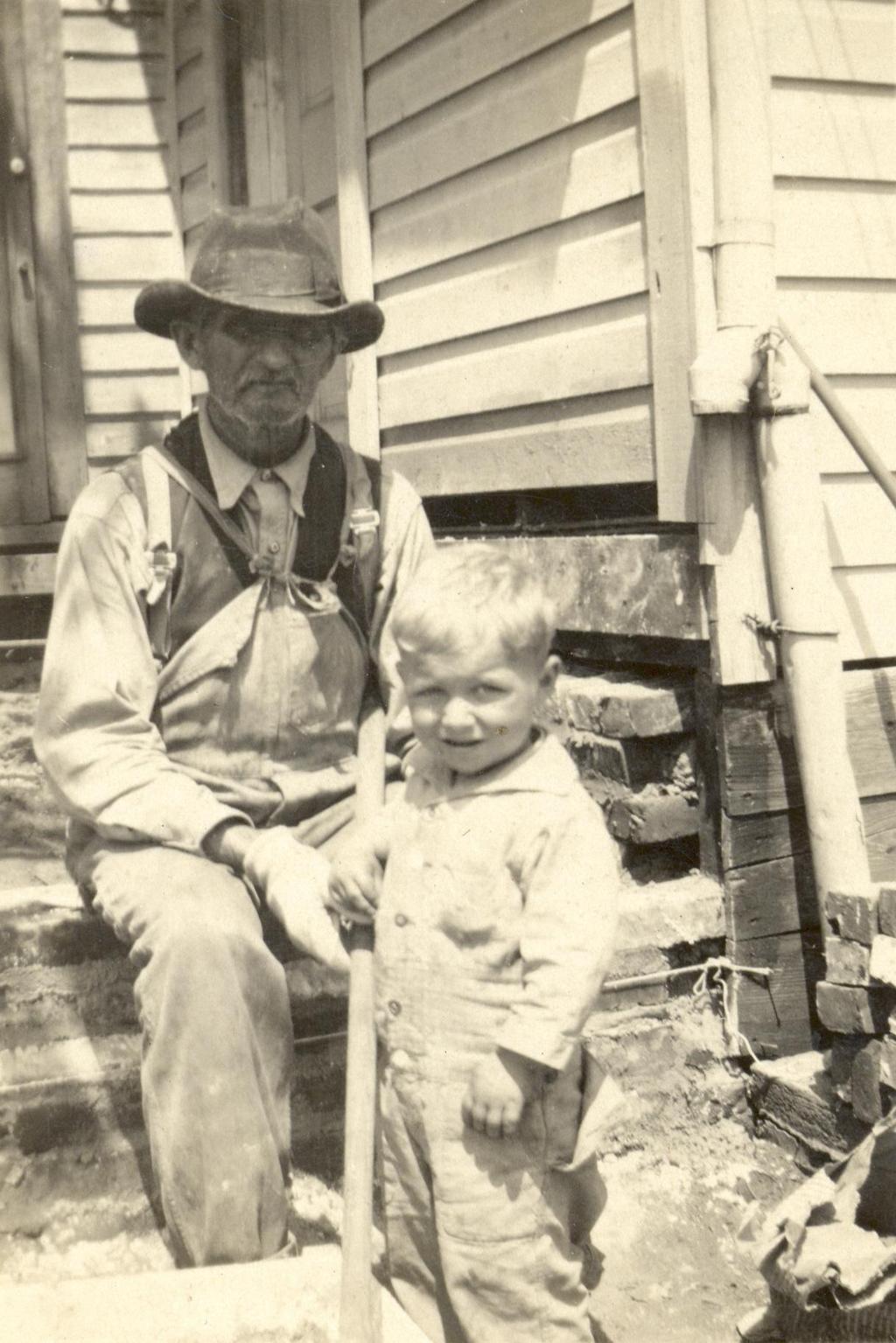 Alfred Fear Redding and his grandson Roy Lee, son