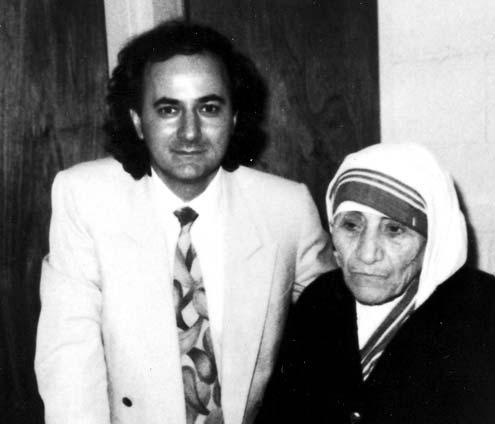 Something Missing 2 1 Paul Wright met Mother Teresa for the first time on February 1, 1992, at a center for the homeless run by her Missionaries of Charity in Tijuana, Mexico.