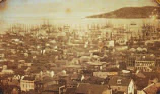 San Francisco Grows San Francisco boomed in the early years of the Gold Rush. What factors led to San Francisco s population growth?