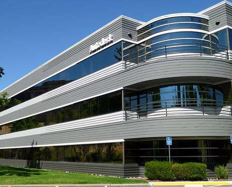 Autodesk, Inc. Themeluar para 30 viteve (1982) ne San Rafael, California, USA 6800+ te punesuar me mbi $ 2.