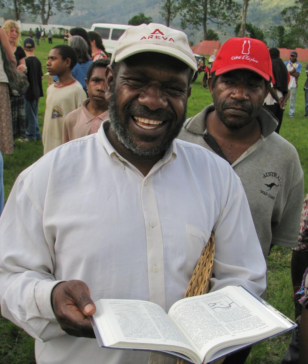 WORLDWIDE PROJECTS FUND SALT AND LIGHT ACROSS PAPUA NEW GUINEA Thanks to your donation to the Worldwide Projects Fund, you ve helped Scripture engagement ministries like Pacific SALT.