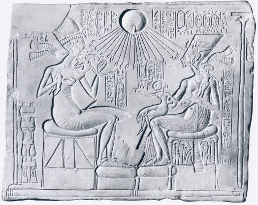 little to no personal details (Figure 7). Furthermore, Akhenaten had the rest of his household shown in much the same way.