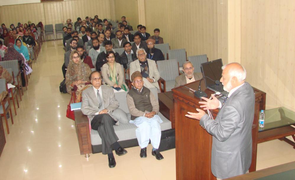 Syeda Hina Batool / Pakistan Journal of Library & Information Science, 13 (2012) 5 7. The department organized a lecture of Prof. Dr.