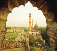 ABOUT THE CITY: LUCKNOW Lucknow, the capita of Uttar Pradesh, extends aong the banks of the River Gomti. The creator of Lucknow as it is today was Nawab Asafud Daua.
