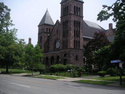 Address: 339 Delaware Avenue, Buffalo, NY, USA Image Courtesy of Wikimedia and Pubdog D) First Presbyterian Church The First Presbyterian Church was founded in 1812.