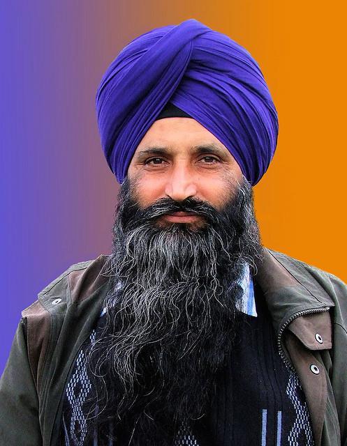 Sikhism The Five K s Kesh Kesh is hair. Sikhs promise not to cut their hair but let it grow as a symbol of their faith.