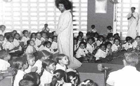THE HISTORY AND PHILOSOPHY OF Sri Sathya Sai Baba with Bal Vikas children THE BACKGROUND Sathya Sai Education has its roots in the teachings of Sri Sathya Sai Baba, the revered spiritual leader who