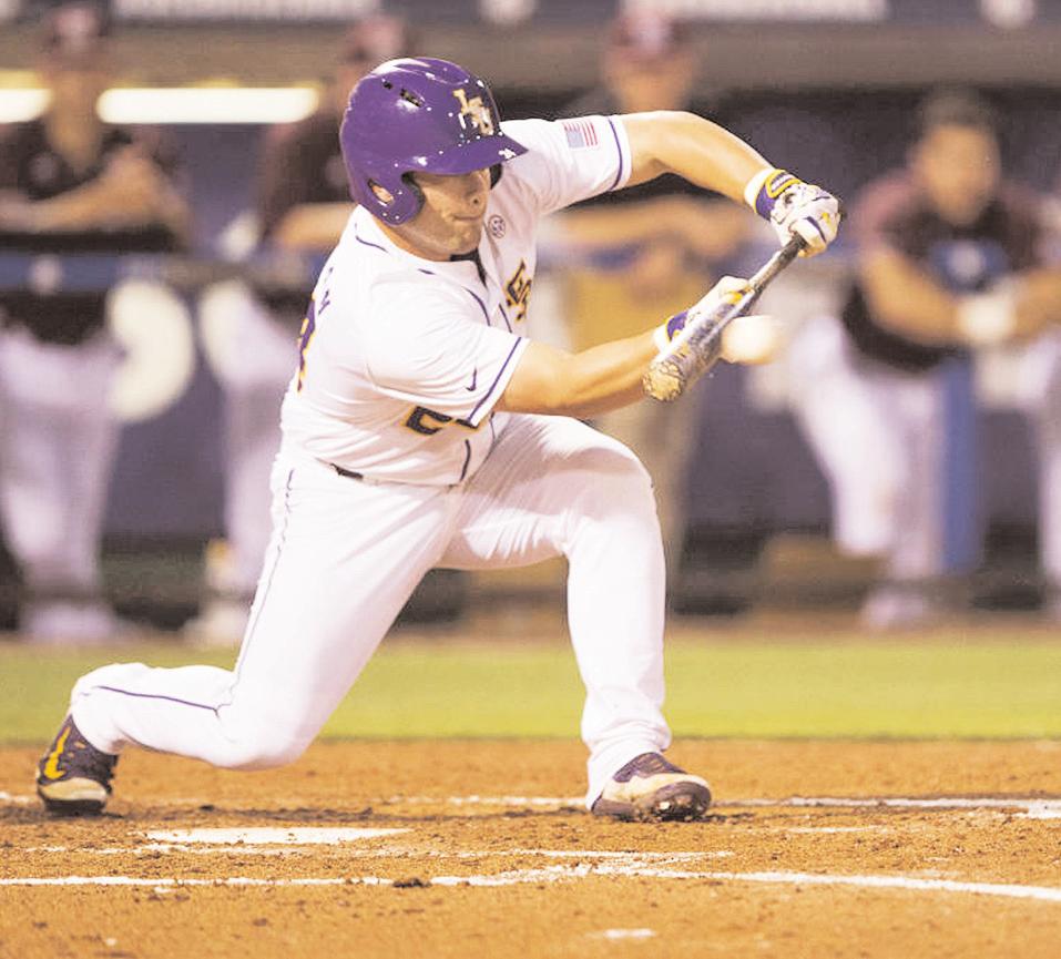 Spors Friday, June 3, 2016, Page 6 Roberson named second-eam All-American by Collegiae Baseball Saff Repor BATON ROUGE LSU junior shorsop Kramer Roberson was named a Second-Team All- American