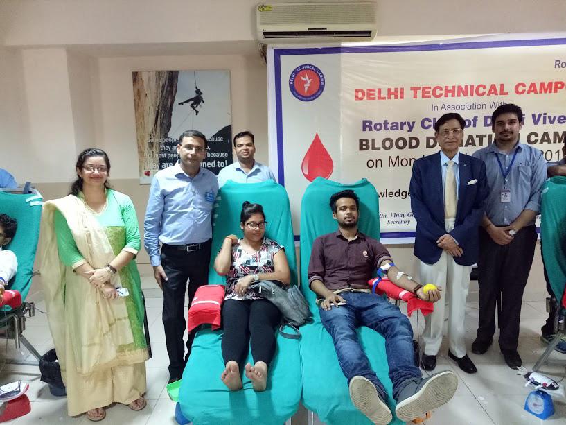 social causes etc. To continue positive efforts in this direction, this year also our Institute had organized a Blood Donation camp on 3rd Oct 2016.