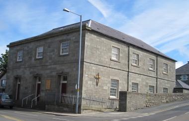 St Columba s Church is the third building to have served as the parish church in Lerwick, and was built between 1825 and 1829.