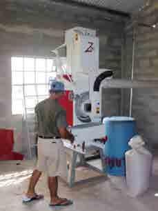 Today, the Ministry is using modern rice mills.