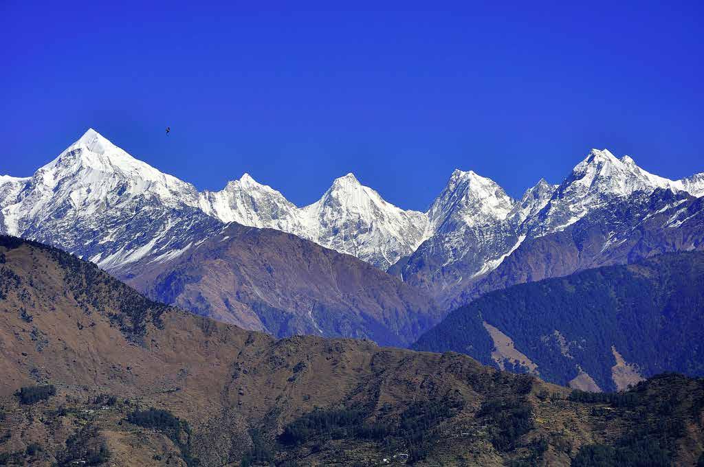 Day 3 - Kasar Devi To Munsiyari 189 Kms - Riding Time 6 to 7 hours Ride to Munsiyari, a beautiful little village in the lap of Himalayas offering the great views of panchkula Ranges in Himalayas.