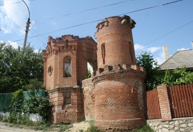 Hunting Castle Currently a museum Watchtower present condition And it would be a pity, because we intend to confer to this place the connotation of a pilgrimage tourist area a kind of Mecca in the