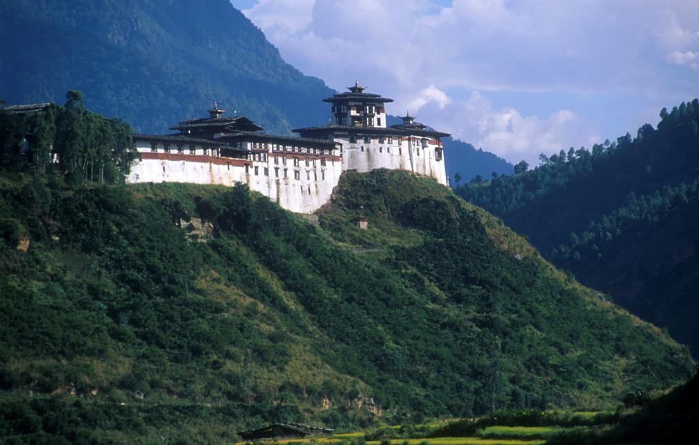 HIMALAYAN ODYSSEY Tibet, Nepal, and Bhutan In Tibet, an isolated land cut off from the world for all but the last century, beauty and strangeness appear in equal measure.
