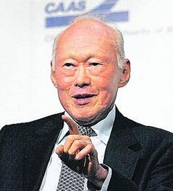 As Singapore s founding father, he served as prime minister for more than 30 years until 1990. He now serves as minister mentor to the current prime minister, his son.