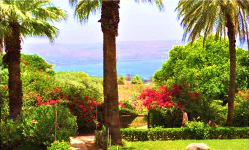 -2.2- Mount of Beatitudes. Here Jesus was often to teach. <- A wonderful view of the Sea of Galilee. -> A park lan with the Beatitudes to think about. -2.