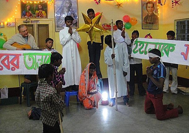 On 22 December, we had the Christmas Eucharistic celebration at 5:30 p.m. Fr Sarto from the Pastoral Centre in Chetana was the main celebrant.