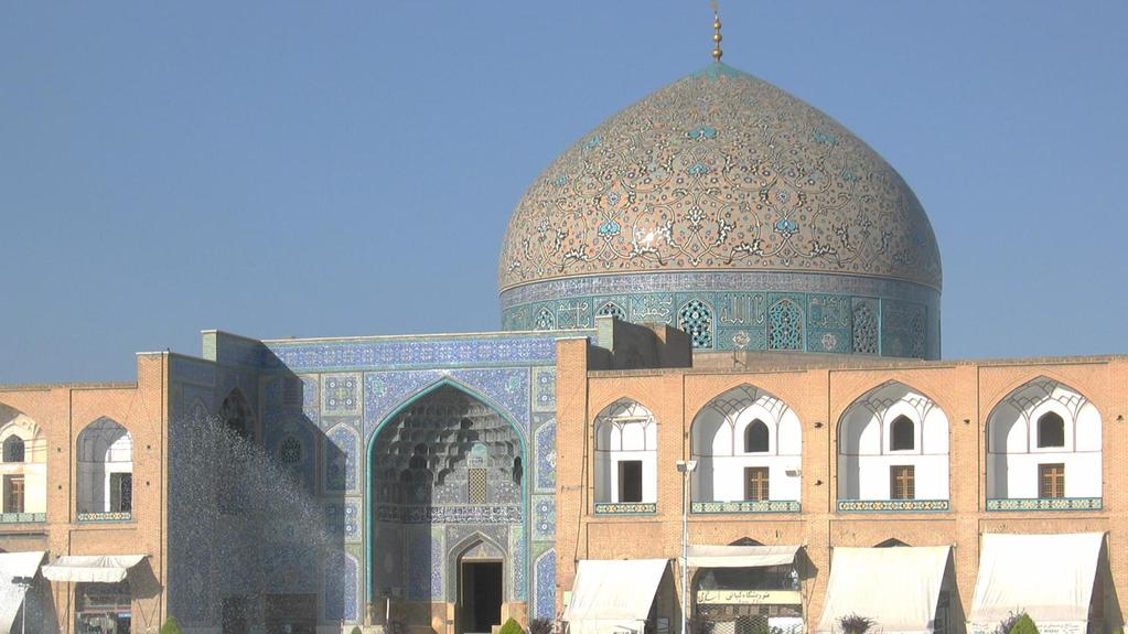 Historical Attractions in Iran The Sheikh Lotfollah Mosque (pictured) is one of the most famous mosques in Iran.
