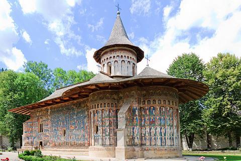 The Church of the Voroneţ Monastery Voroneț is a monastery in Romania, located in the town of Gura Humorului, Moldavia.