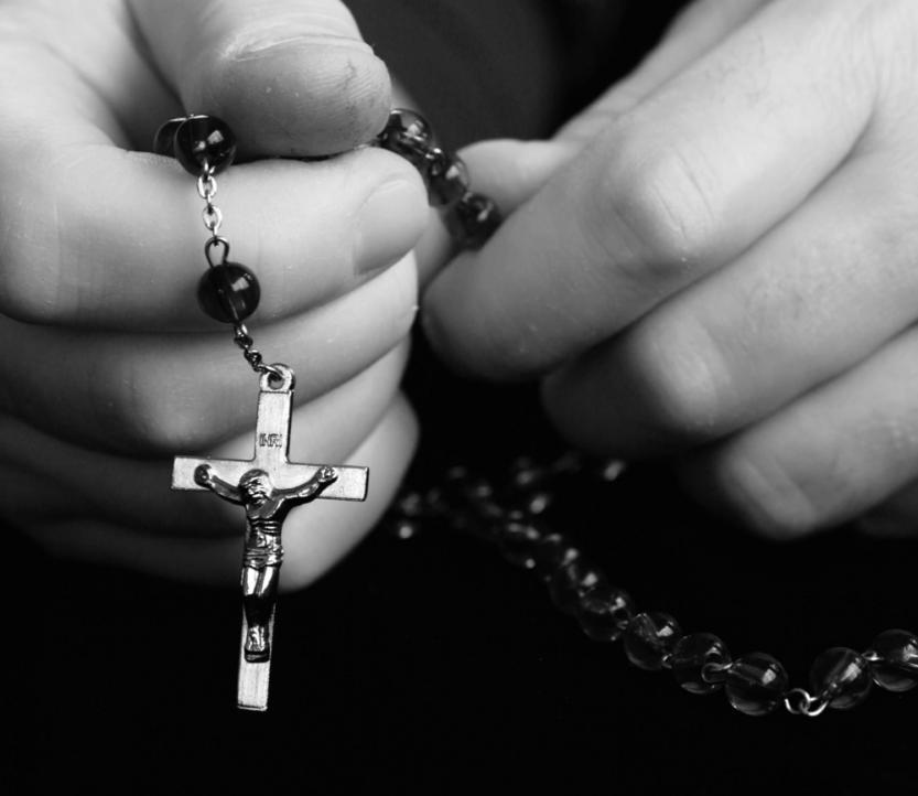 MEDITATION WITHOUT SCRIPTURE The Rosary is a meditative prayer.