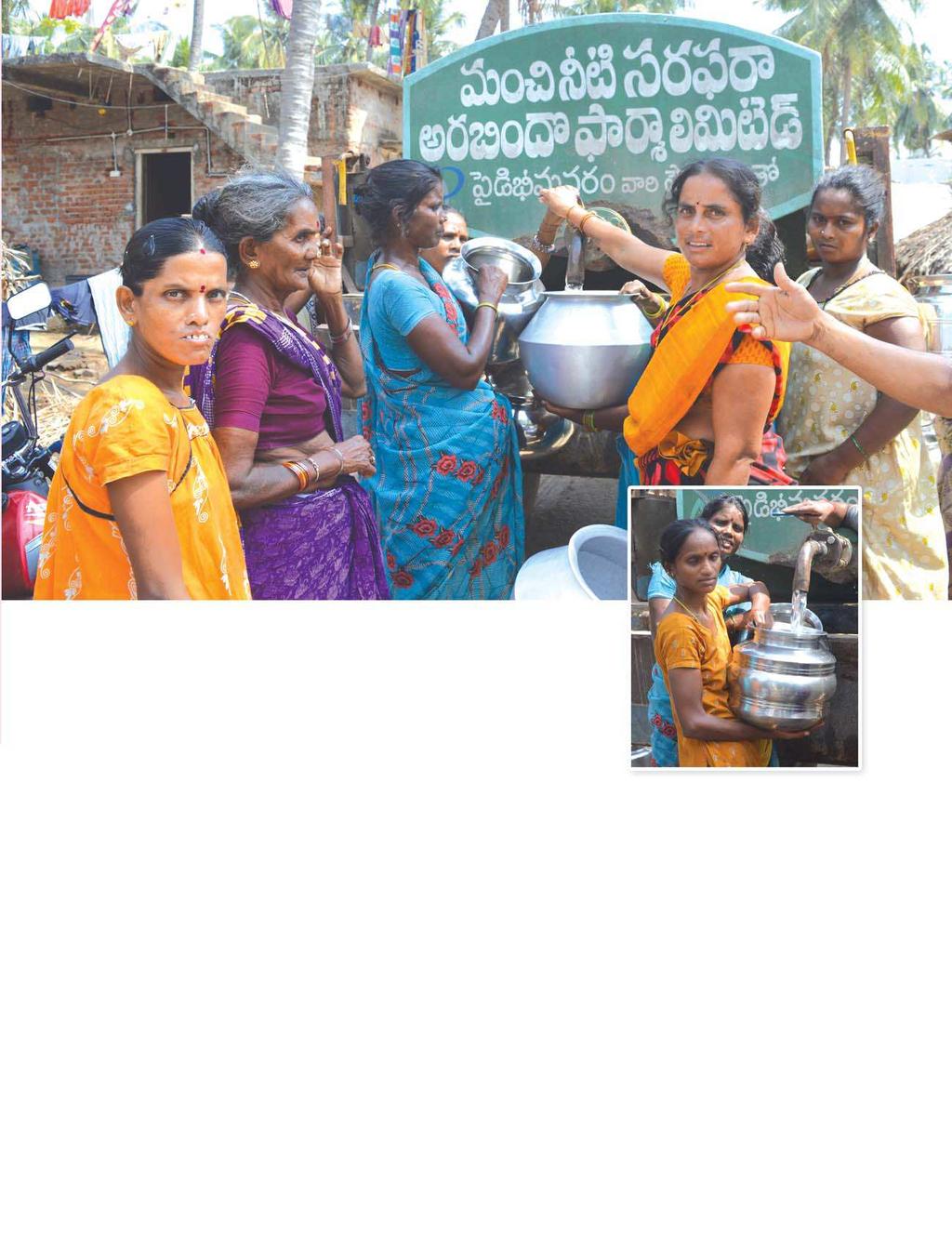 Purified Water Water tanker in the village Alladapalem (Pusapati Regamandal), Srikakulum district, residents Gaddivarapu Appayamma and P.