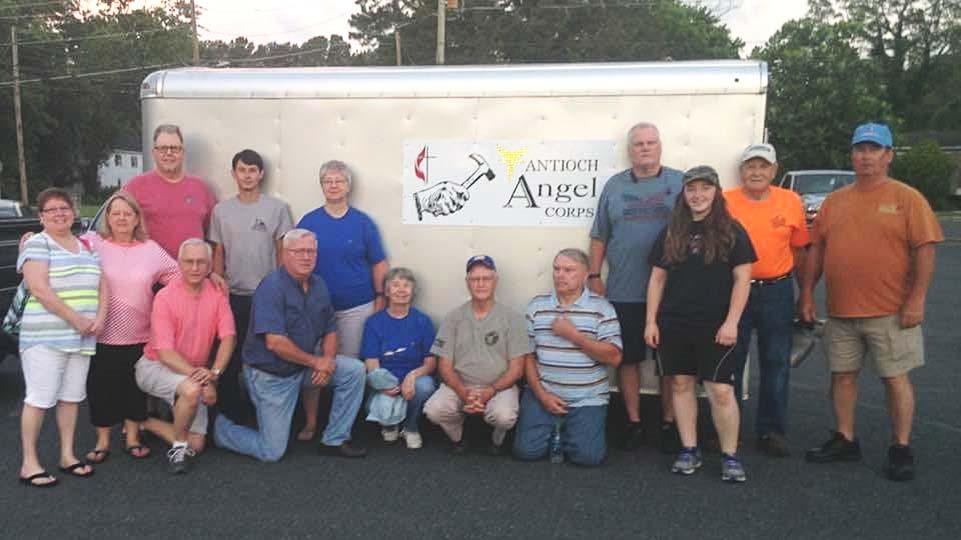 Antioch Angels Go To Kentucky... For the 9 th consecutive year, The Antioch Angel Corps ventured to southeastern Kentucky to do God s work.