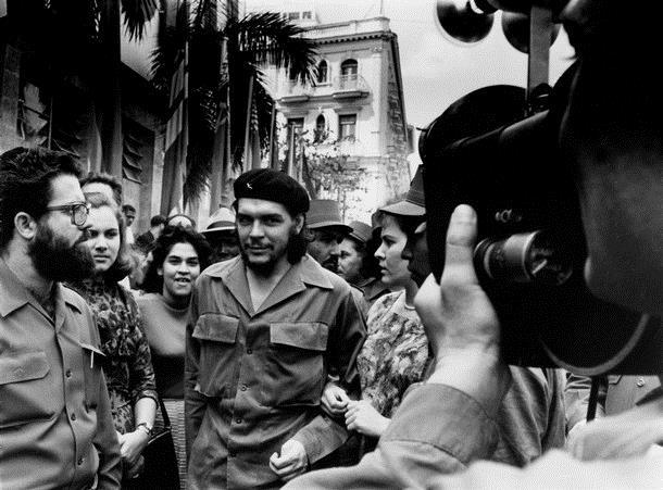 Freire: On Communion & Leadership Freire cited Ernesto Che Guevara as the model of this