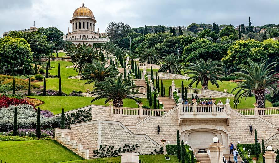 Baha i Gardens, photo by Louis Cantillo Photography UNIVERSITY OF CHICAGO ALUMNI ASSOCIATION ISRAEL: PAST & PRESENT n MARCH 4 15, 2019 RESERVATION FORM To reserve a place, please contact Arrangements
