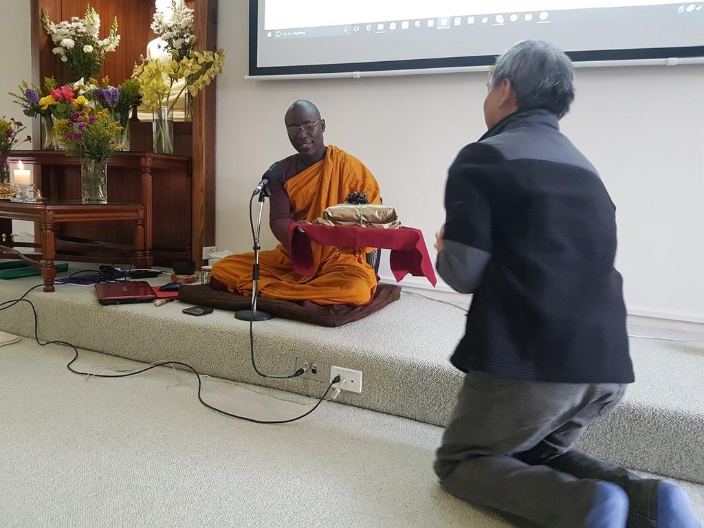 Kids like actions and you have to give them short tasks Other monasteries and organisations: Bhante gave countless talks and guided meditations to executives at ANZ bank; Vietnamese, Cambodian,