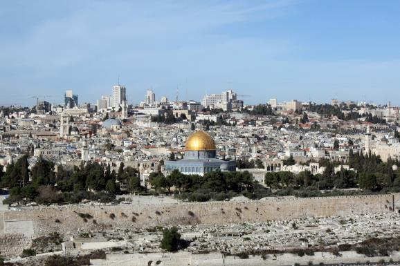 Day 9 Wednesday, April 17 JERUSALEM IN THE TIME OF JESUS The Temple at the Center Today will be devoted to learning about Jerusalem in Jesus day, when the Temple in Jerusalem was the center of Jewish