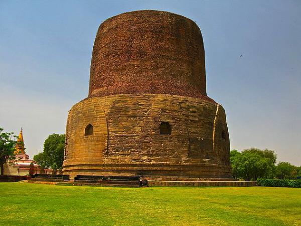 3. Sarnath The place where Buddha gave his 1 st sermom to the 5 ascetics (Kondanna, Vappa,